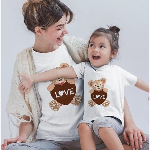 Family Look Shirt Mommy And Me Clothes Winnie Love Disney Cartoon Print Daddy And Son T Shirt White Family Outfits Streetwear