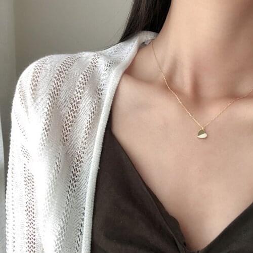 ModaOne Simple Love Peach Heart Shell Fritillaria Gold Color Clavicle Chain Necklace For Women Luxury Dainty Korean Jewelry