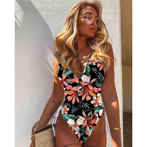 2020 New One-Piece Swimsuit Europe and America Hot Selling Bandage Deep V Sexy One-piece Bikini Beach Swimsuit bathing suit wome