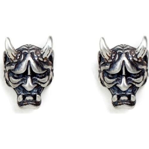 Vintage Ghost Skull Stud Earrings Motorcycle Party Punk Earrings Biker Men Jewelry Ox Horn Mask Earrings Jewelry Accessories