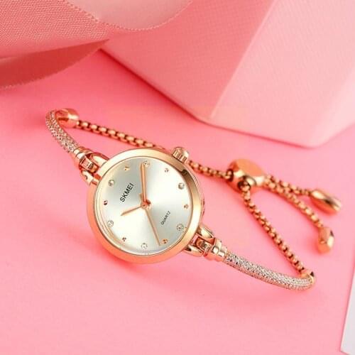 Women Thin Chain Rhinestone Watch Bing Causal Quartz Crystal Women Steel Watch Bracelet Gold M1Z7