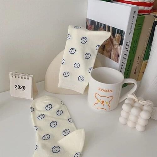 Smiley Socks Women Harajuku Kawaii Japanese Fashion Ins Korean Style Cute Crew Socks Girls Smile Face Novelty Funny Sock meias