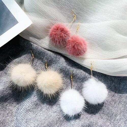 Korean Pink White Mink Fur Ball Pom Pom Dangle Earrings for Women Cute Fluffy Hairball Long Drop Earrings Jewelry Gift Brincos