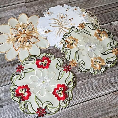 Flowers Hollow Embroidery Placemat Table Decoration Mat Cup Mug Tea Pan Coaster Christmas Wedding Drink Pad Kitchen Accessories