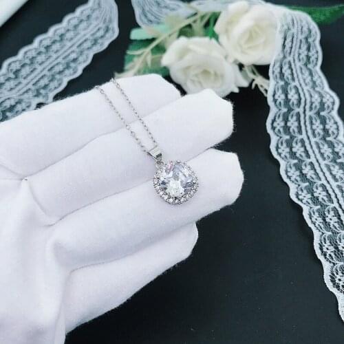 Simple Elegant Neck Chain Square Crystal Zircon Pendant Necklace For Women Wedding Engagement Fine Jewelry Valentines Day Gift