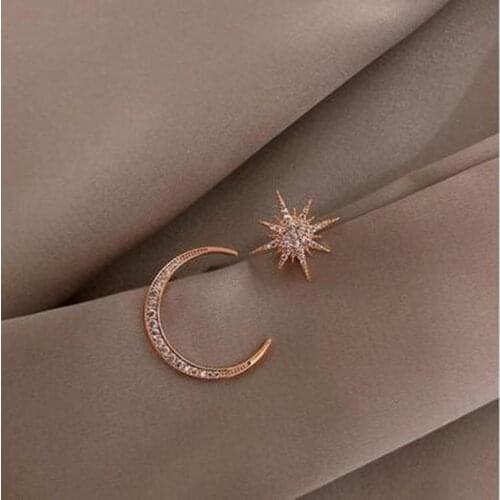 2020 Star Moon Earrings Version Asymmetrical High Sense Exquisite Fashion Stud Earrings Star Moon Earrings