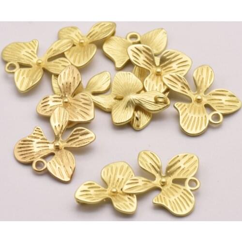10Pcs/Lot 26mm*24mm Brass Gold Plated Flower Shape Pendant Earrings Accessories Earring Making Supplies Making Jewelry JA0005