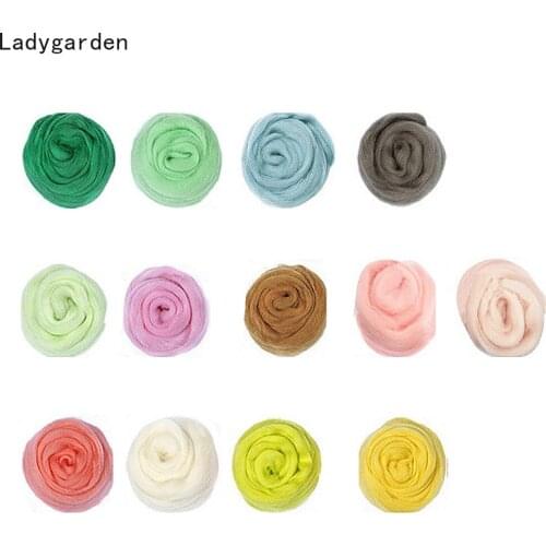 Wool Felt Blue Colors Wool Fibre Roving for Needle Felting Hand Spinning DIY Fun Doll Needlework Poke 130g/bag Felting Kit