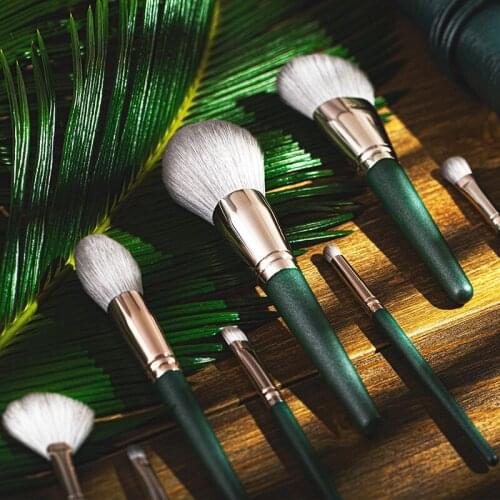 Hot 14 pcs/Set Makeup Brushes Makeup Tools Powder Blusher Foundation Brush Blending Eyeshadow Brush Beauty Tools With Pouch