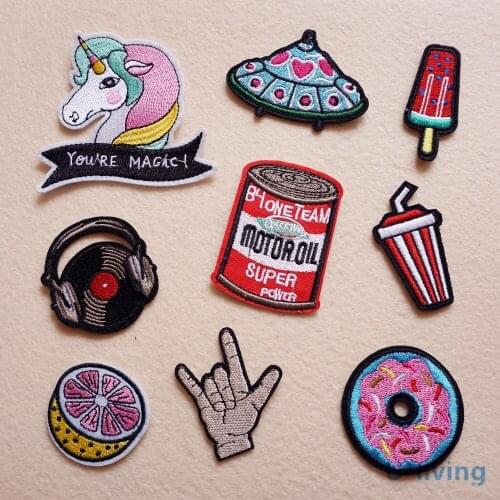 1Pcs Mix new Patches for Clothing Iron on Embroidered Sew Applique Cute Patch Fabric Badge Garment DIY Apparel Accessories