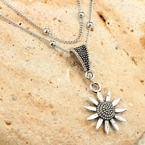 2021 Fashion Geometric Multilayer Triangle Sunflower Flower Pendant Necklace for Women New Trend Female Jewelry