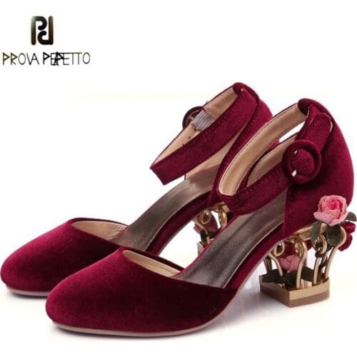 Autumn New Style Baotou Sandals Womens Metal Birdcage High Heel Round Head Velvet Rhinestone Retro Flowers Womens Sandals