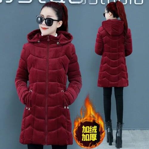 Middle-aged Women Winter Cotton Jacket 2020 Mother Thick Warm Gold Velvet Coat Large Size Hooded Female Parkas Outerwear W1198