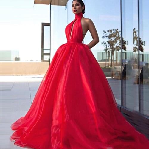 Red Ball Gown Prom Dresses Sexy Halter-Neck Open Back Princess Formal Evening Gowns Red Carpet Dress Evening Dress