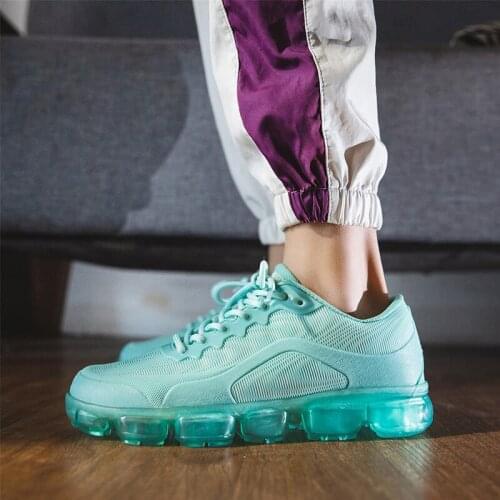 Mens Casual Shoes Jelly Bottom Tide Shoes High Quality Breathable Lightweight Mens Sports Shoes Sweat-Absorbant Hard-Wearing