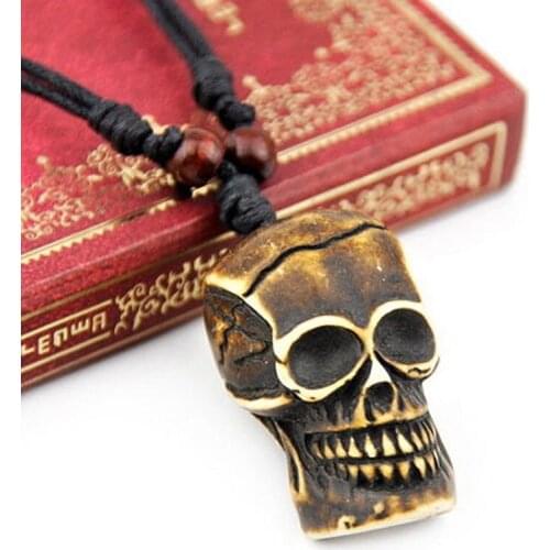 Cool Boy Mens Simulation Bone Carving Halloween Horror Skeleton Skull Head Pendant Lucky Adjustable Cord Necklace Gift MN114