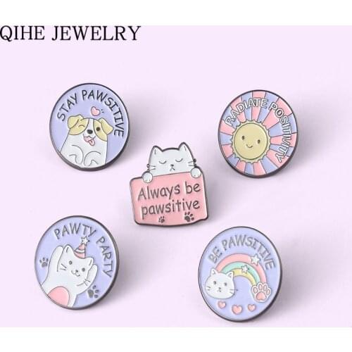 Cat Dog Enamel Pins Badge Round Sun Paw Brooches for Women Cute Backpacks Lapel Pin Cartoon Anime Metal Jewelry Gift Wholesale