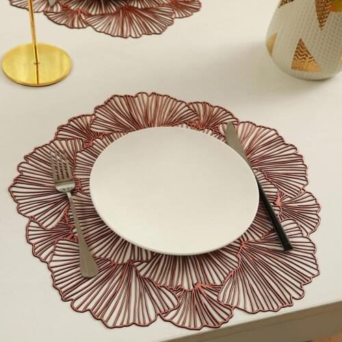 Hollow Placemat Eco-friendly Wear Resistant PVC Thermal Insulated Table Placement Mat for Home