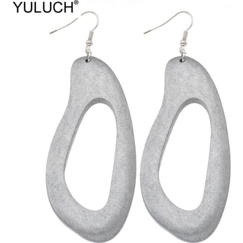YULUCH Ethnic Wood Chip Hollow Indian Bohemian Chandelier Earrings Hanging Fashion Drop Earrings For Women Wedding Dropshiping