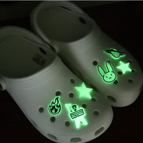 6pcs Luminous PVC Shoe Charms Fluorescence Bunny Star Fire Glowing in the Dark Shoe Accessories Decorations Kids Adult Gift