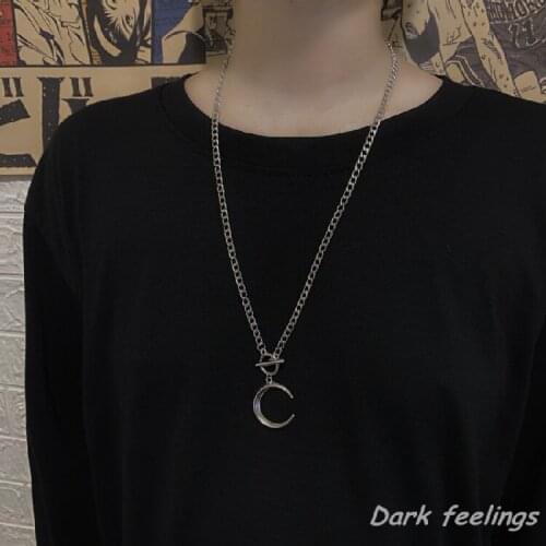 Moon Clavicle Chain Necklace High Street Punk Metal SOLITAIRE Iron Alloy Disco Dancing Dark Wind Restoring Ancient Ways M