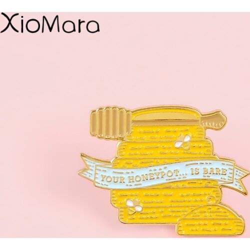 Meme Honeypot Enamel Pin Cartoon Sweety Honey Jar Outlander Jamie Clare Brooches Badges Lapel pin For TV Fans Gifts