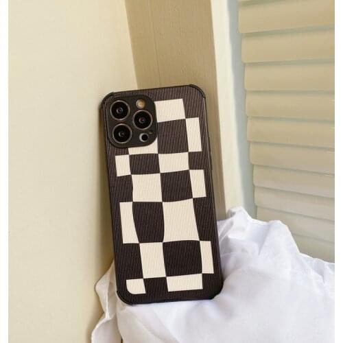 For iPhone 11 Pro Max Strawberry Glitter Case Moving Dynamic Liquid Quicksand Phone Case For iPhone 7 8 Plus X XS Max XR