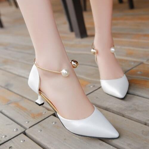 Spring Summer Sandals Women Shoes Woman 2020 New Pointed Toe Thin High Heels Sexy Ladies Shoes Pumps Pearl Buckle Solid Sandals