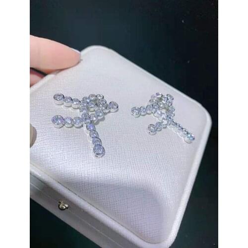 High-grade fashion jewelry zircon micro inlay beautiful pendant fashion sweater chain link clasp