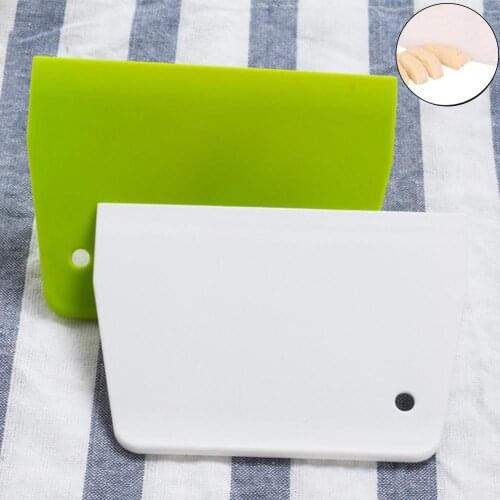 Dough Cake Cutter Icing Fondant Scraper Cake Spatula Cake Cream Scraper Decorating Cooking Cutter Smoother Tool