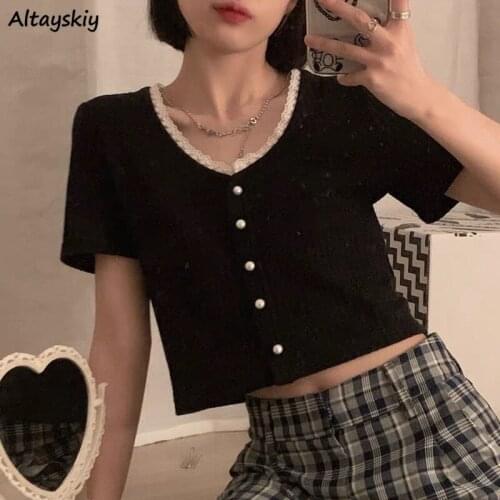 T-shirts Women Sweet Girls Lovely Elegant Buttons Vintage All-match Tops Female Simple O-neck Leisure Knitted College Ladies