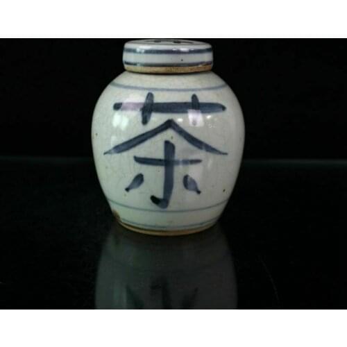 Chinese old porcelain Cracked glaze open blue and white tea pattern lid jar