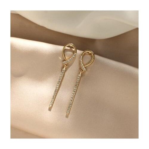 New Arrival Korean Luxury Earrings Women Trendy Crystal Setting Long Stud Earrings Wedding Party Gifts