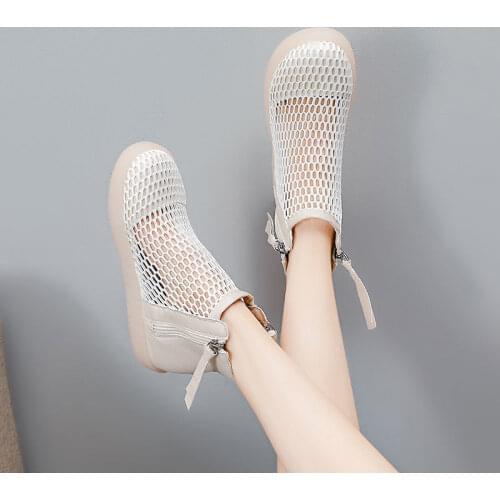 2021 summer flat bottom real soft leather mesh breathable sandals womens Korean hollow out student Martin sandals