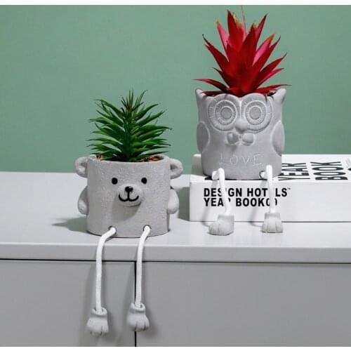 Doll Artificial Bonsai Handmade Desktop Decoration Cement Hanging Feet Doll Simulated Succulent Plant for Restaurant Home Decor