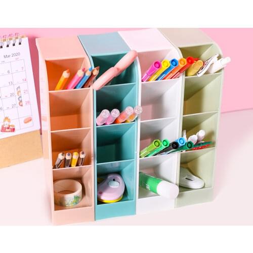 Macroupta Pencil Holders