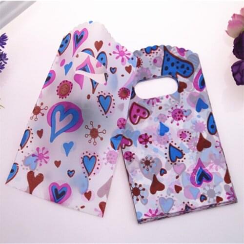 2016 New Design Wholesale 100pcs/lot 9*15cm Small Plastic Packaging Bags Favor Present Packing Colorful Heart Gift Pouches