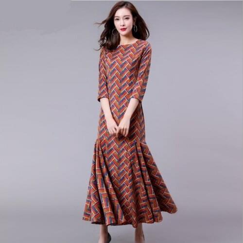 Super long ruffles dress fashion lolita girl printed round neck Dresses female Bohemian ankle length longer vacation dress F1134