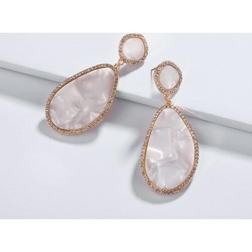 HUIDANG Fashion Jewelry Pave Rhinestone Crystal Irregular Shape Acrylic Resin Lucite Women Statement Earrings