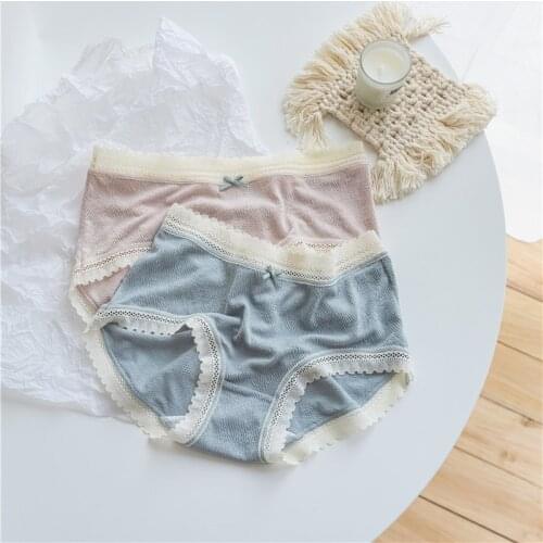 Mid-rise Beauty Seamless Briefs women Japanese cozy Sexy lace Panties Women Traceless lingerie Underwear N682