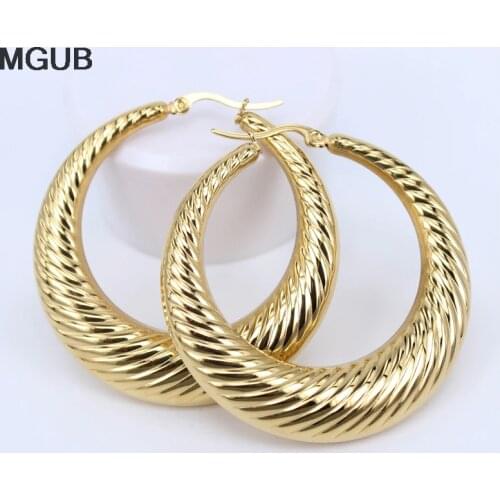2020 New design Gold Color classic Stainless Steel Women Hoop Earrings Girls Fashion Earrings Round diameter 23-48mm SL422
