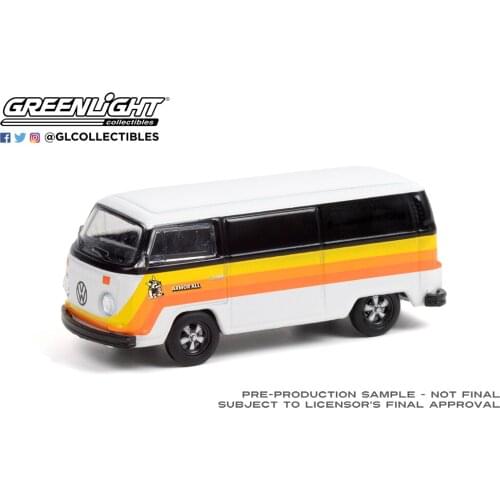 NEW GreenLight 1:64 1976 Volks wagen Type 2 alloy car models Armor all Collect die-casting
