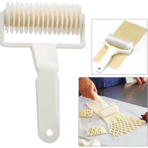 Embossing Dough Roller Lattice Cutter Craft Pie Pizza Cookie Cutter Plastic Wheel Knife Big size Pastry Baking Tools