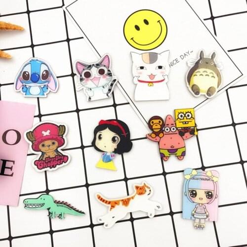 12 Pieces/Lot Acrylic Cartoon Animal Brooches Women Men Lover Badges Pins On Clothes Shoes Scarf Bag Pins Jewelry Accessories