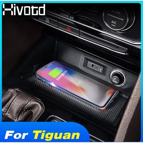 Car wireless charger For VW Tiguan mk2 2019 2018 accessories 2 in 1 wireless charger, car silicone phone cover, GPS Mount Holder
