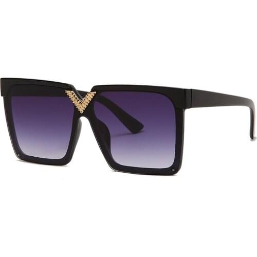 Newest Luxury Fashion Catwalk Big Frame Sunglasses For Women Designer Square Pink Sun Glasses Stylish Shades