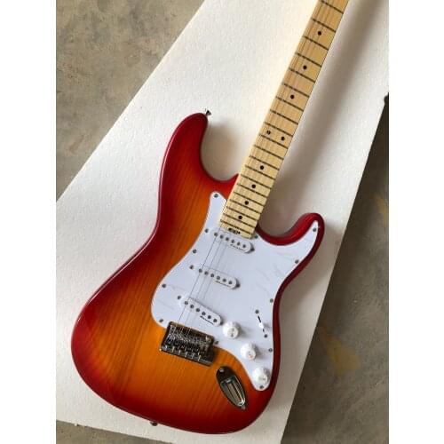 Electric guitar st/ cherry red / high quality Guitar / free delivery