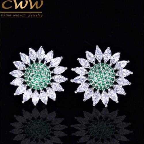 CWWZircons Fashion Ladies Ear Jewelry White Gold Color Green Cubic Zirconia Stones Piercing Stud Lovely Flower Earrings CZ150