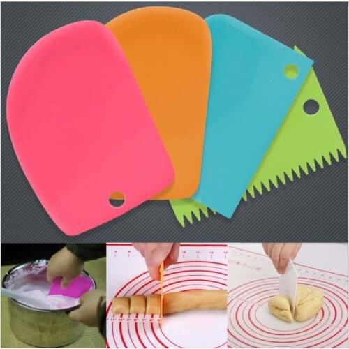 3 Pieces / Set Dough Cutter Cake Slicer Scraper Cake Blade Fondant Pastry Cutters Baking Spatulas Tools