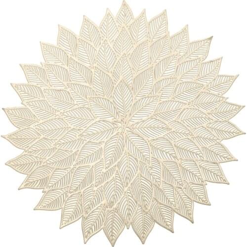 Placemats Set of 6, Round Hollow Out Flowers Place Mats for Dining Table Pressed